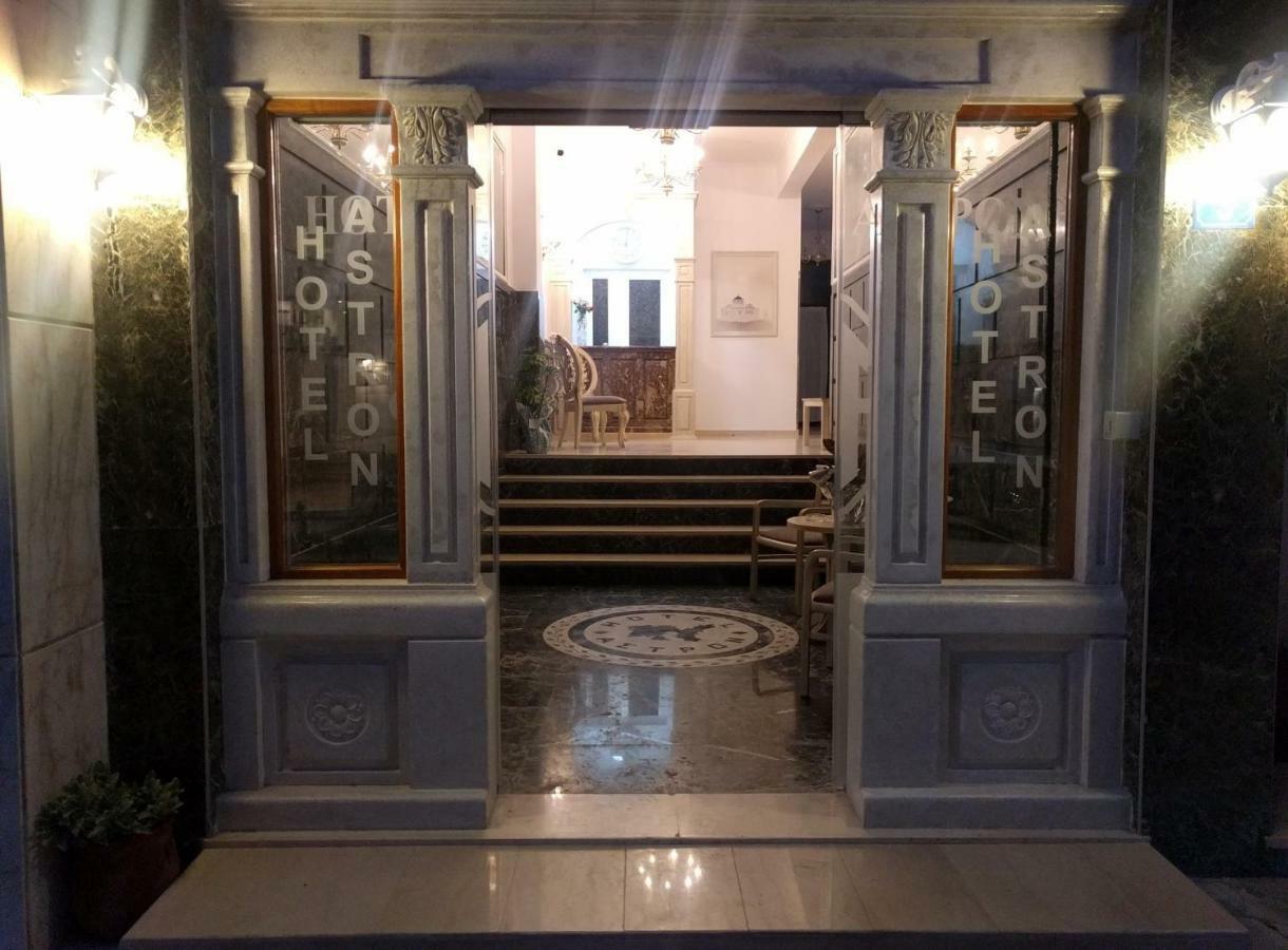 Hotel Astron Мирина Екстериор снимка