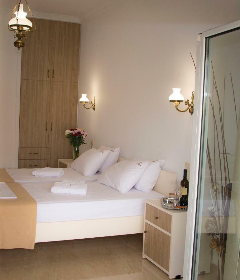 Hotel Astron Мирина Екстериор снимка